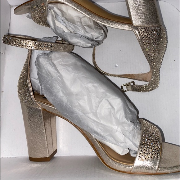 Macy’s Open Toe Gold Heels - Picture 2 of 16